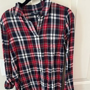 Madewell plaid button up shirt